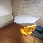 Eckert 아파트